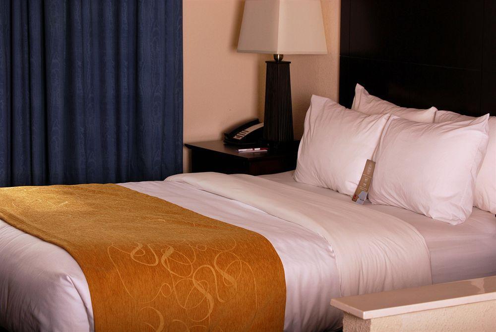 Comfort Suites Gastonia - Charlotte Екстериор снимка