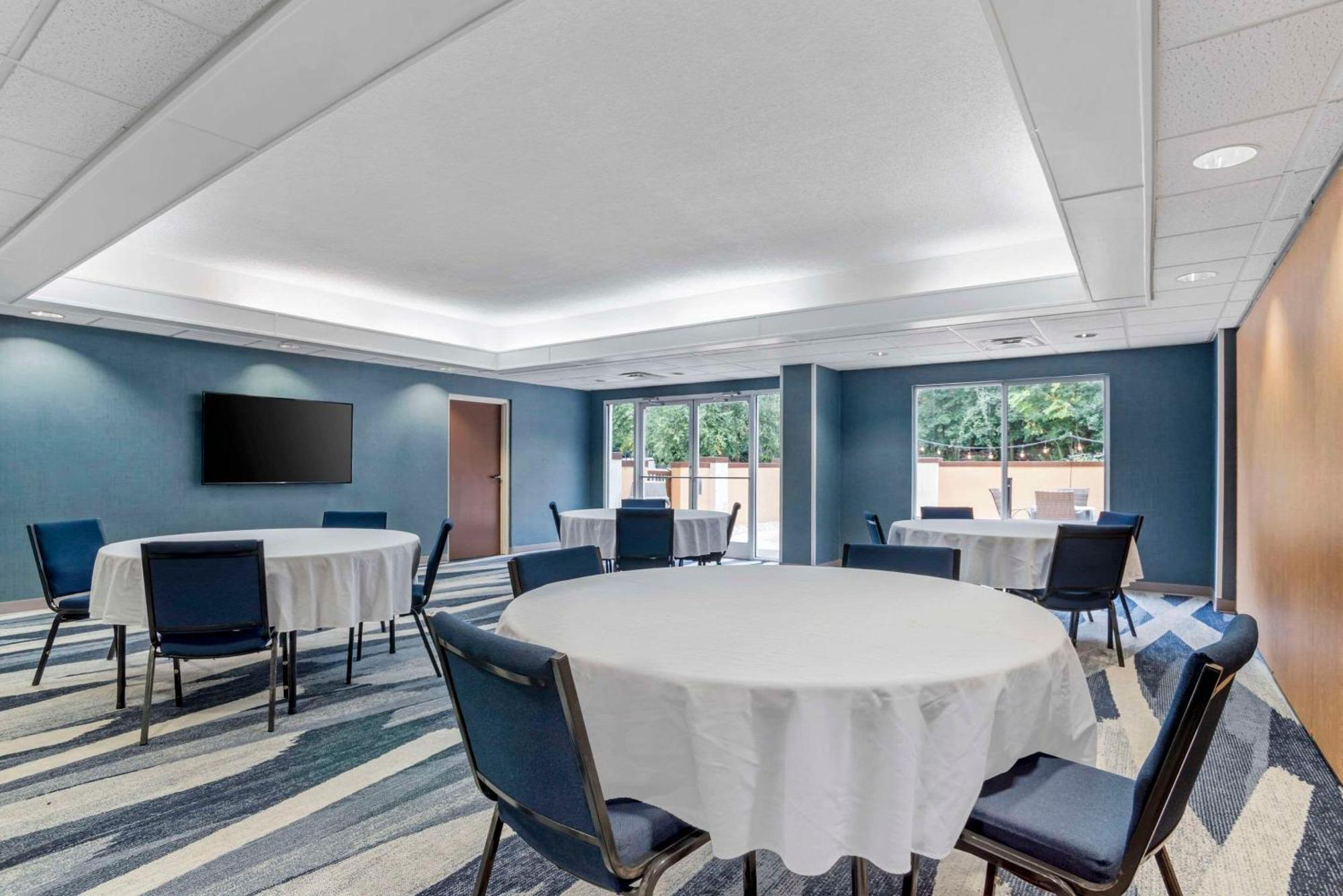 Comfort Suites Gastonia - Charlotte Екстериор снимка